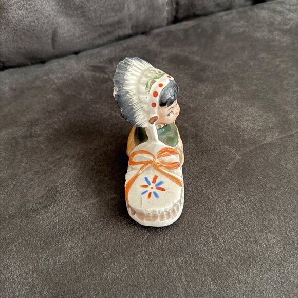 Vintage Salt or Pepper Shaker - Picture 2 of 4